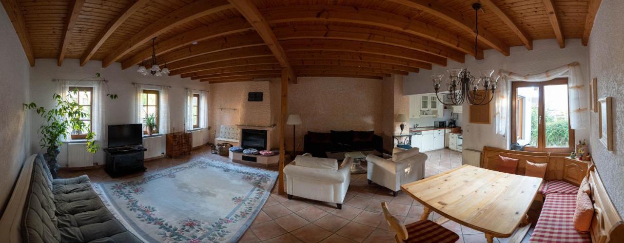 Ferienhaus Bis 10 Personen Und 2,5 Schlafzimmern ไกเซนไฮม์ ภายนอก รูปภาพ